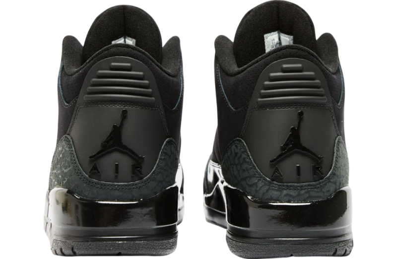 Jordan 3 Retro “Black Cat” (2025)